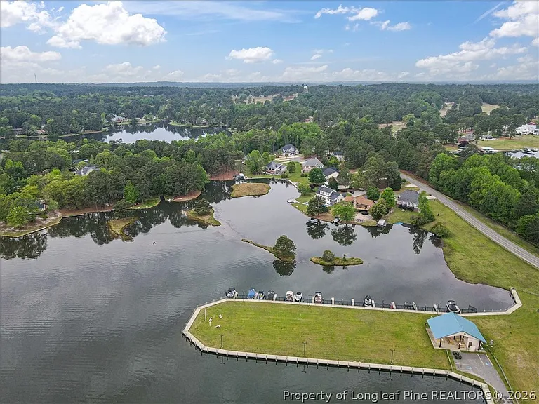 275 Maplewood Dr — Photo 30