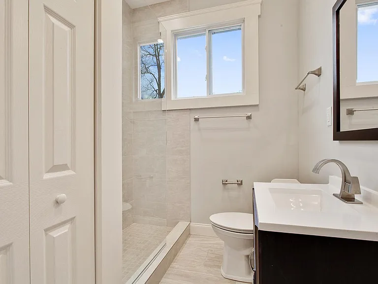 1161 Monroe Dr NE #A — Photo 9