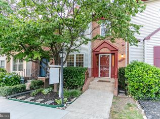 5919 High Meadow Rd, Alexandria, VA 22310