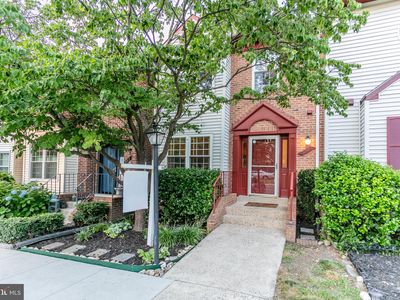 5919 High Meadow Rd, Alexandria, VA, 22310