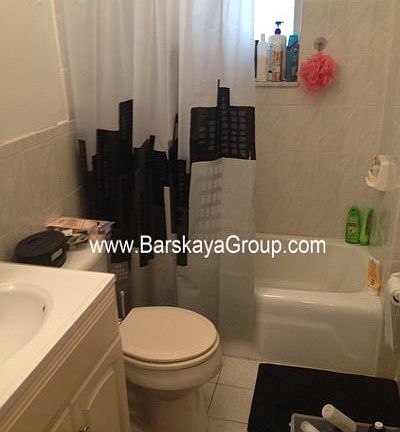 5th image of 4417 28th Ave APT 1R
