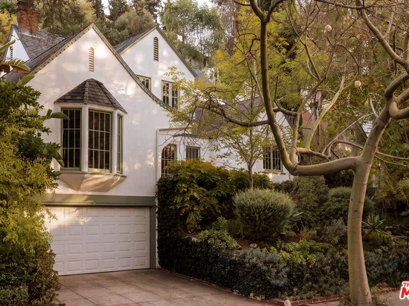 2376 Canyon Dr, Los Angeles, CA 90068