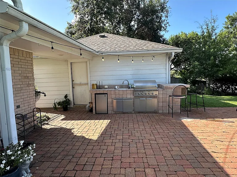 4634 Grand Cayman Dr — Photo 7