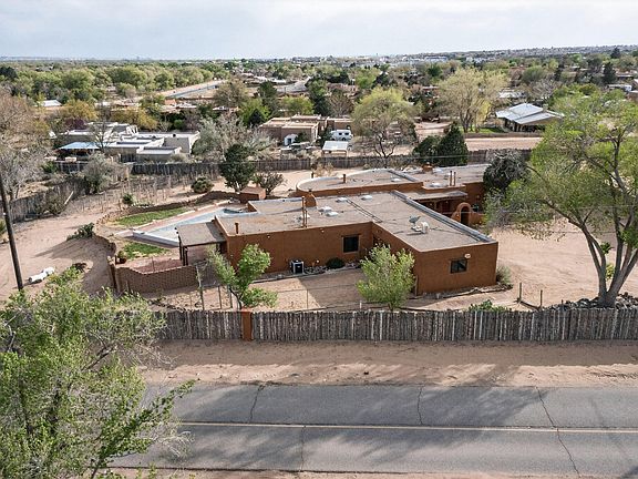 5th image of 159 El Rey Dr