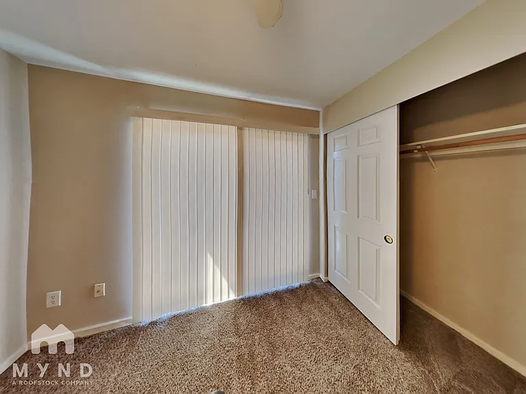 323 NW 103rd St — Photo 16