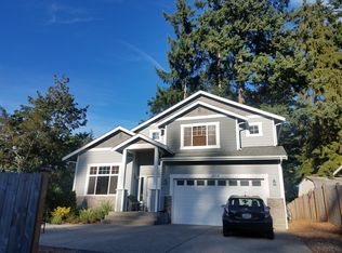 18712 71st Ave NE, Kenmore, WA 98028