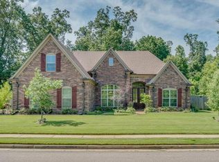 345 Laurel St, Oakland, TN 38060
