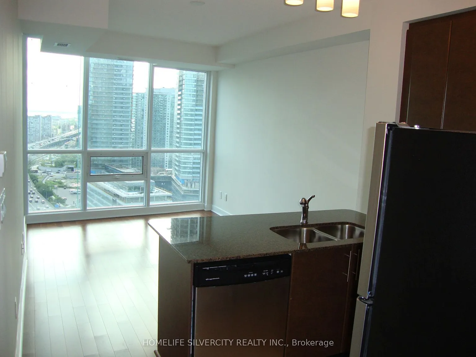 2 bed, $3,400 — Photo 2