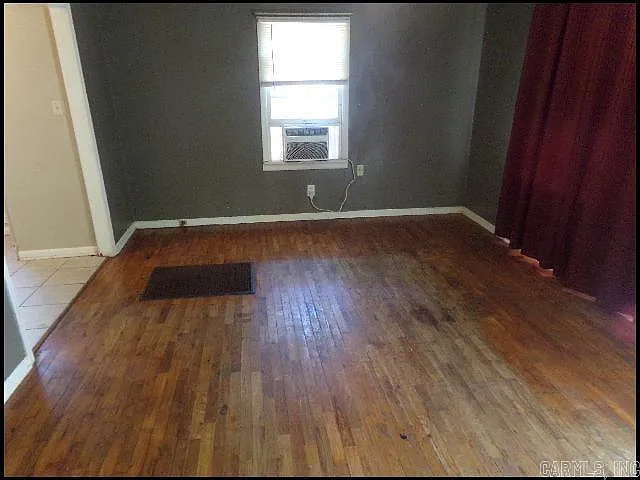 2 bed, 1.0 bath, 672 sqft, $825 — Photo 4