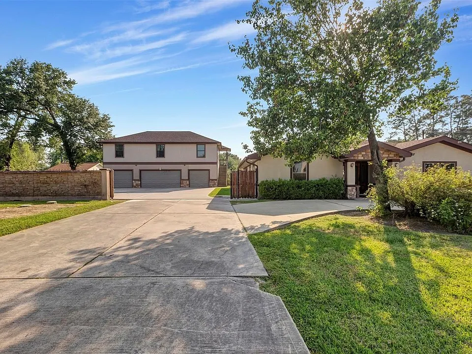 17717 Wild Oak Dr