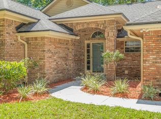11850 Clearwater Oaks Dr W, Jacksonville, FL 32223
