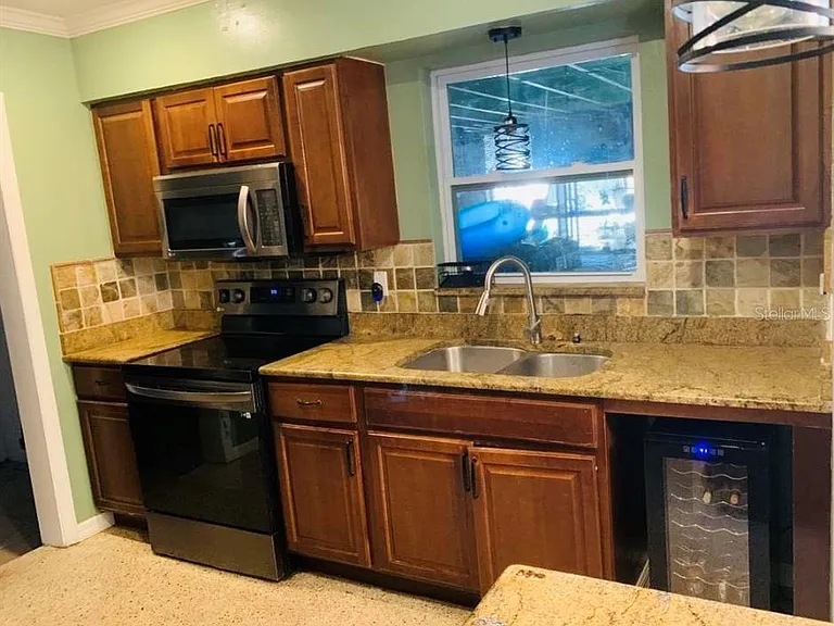 4094 Whiting Dr SE — Photo 8