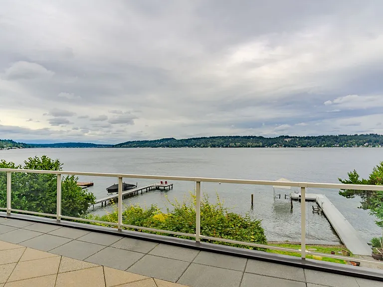 8568 Sand Point Way NE — Photo 6