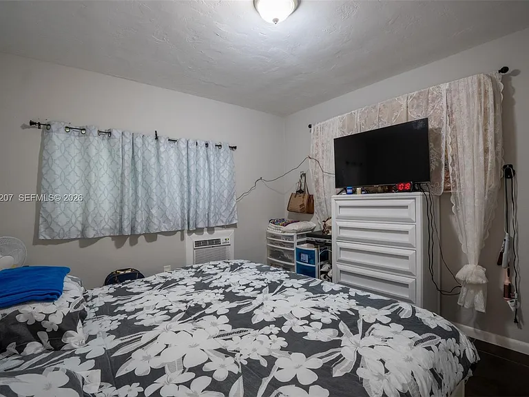 521 NE 82nd Ter #3 — Photo 7