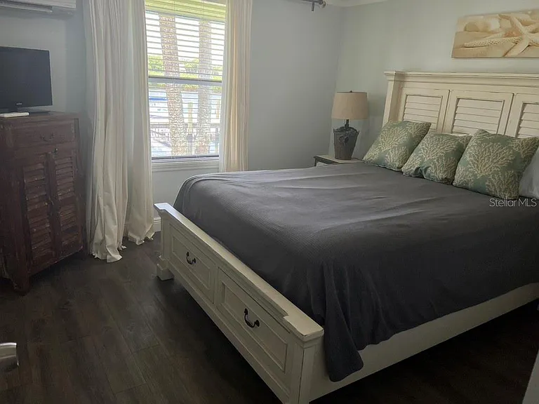 76 Heather Point Ct — Photo 12