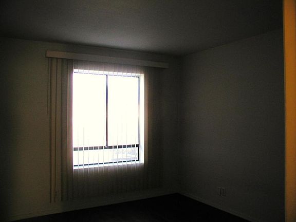 5th image of 14203 N 19th Ave Unit 1052