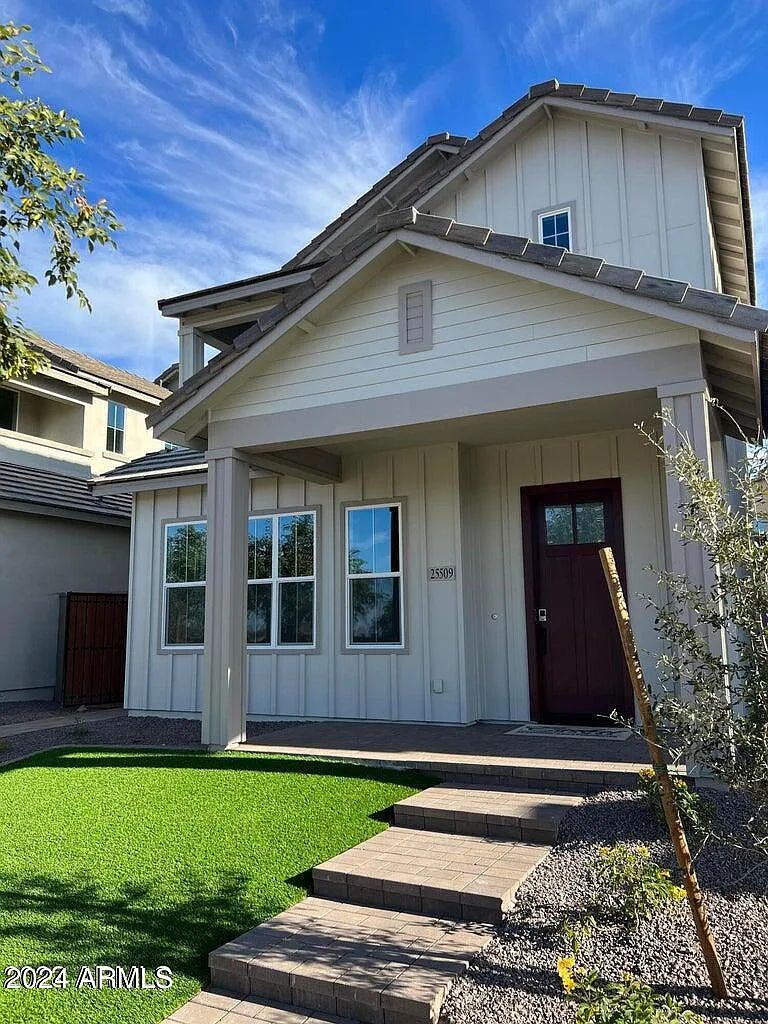 3 bed, 2.5 bath, 1909 sqft, $2,999 — Photo 1