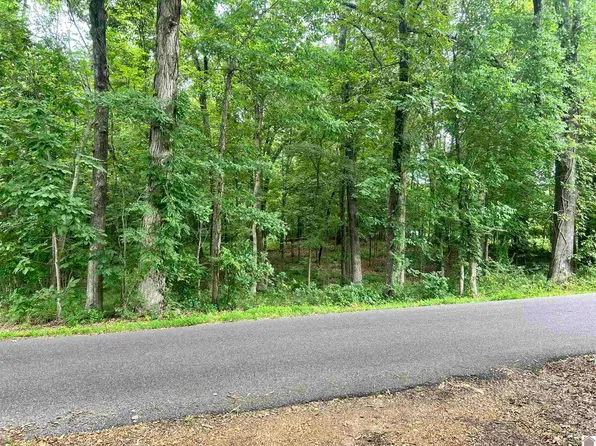 650 S Gum Springs Rd, Paducah, KY 42001
