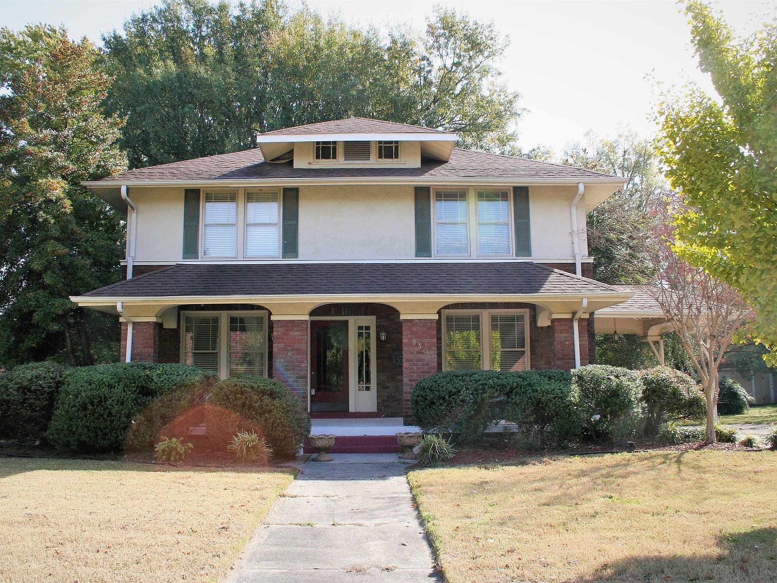 830 N Sampson Ave, Dyersburg, TN 38024 | Zillow