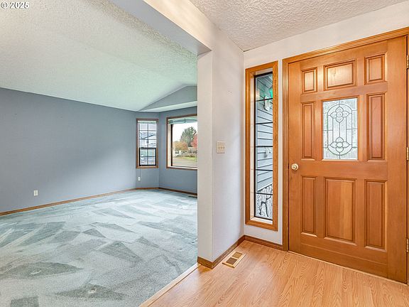 2nd image of 4928 NE 145th Ave