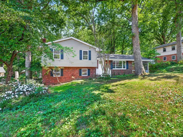 3304 Julian Dr, Raleigh, NC 27604