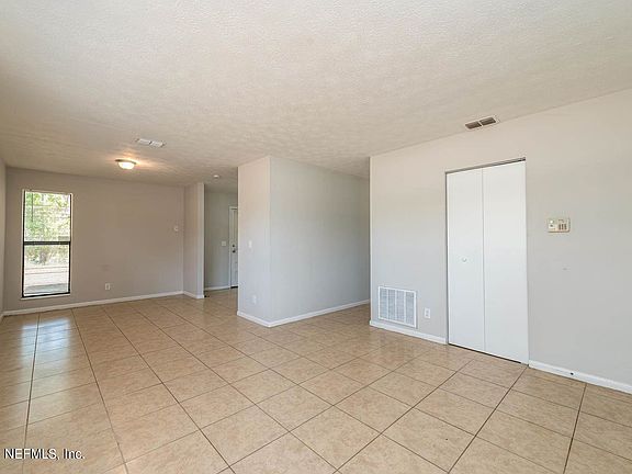 5th image of 7953 Guerad Dr N