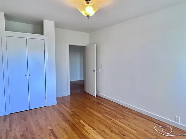 282 Cabrini Boulevard image 7 of 13