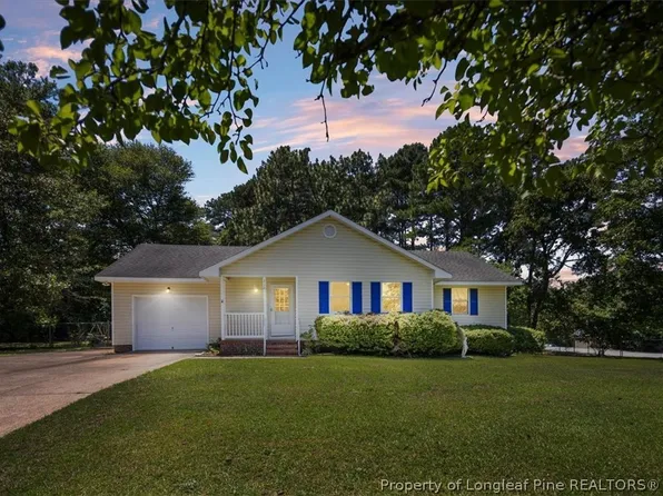 110 Damson Ct, Raeford, NC 28376