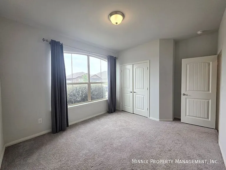 1219 Pavilion Pkwy — Photo 16