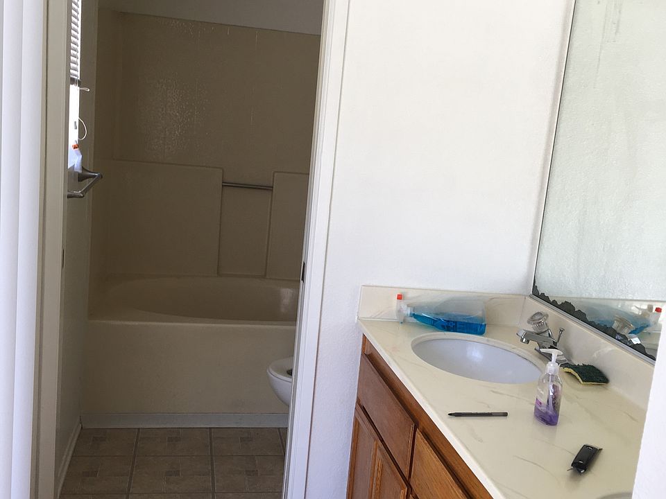 1st image of 3488 Harrison Ave