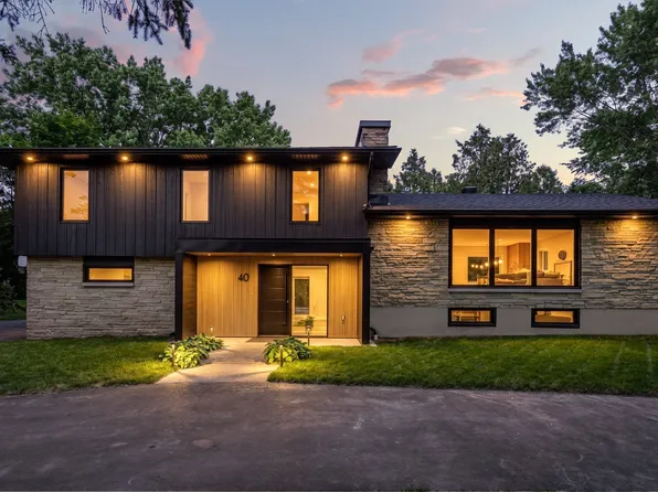 40 Rue Northview, Rosemere, QC J7A 1N2