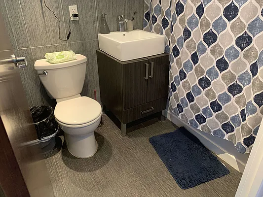 Rented by Flatiron Real Estate Advisors LLC | media 19