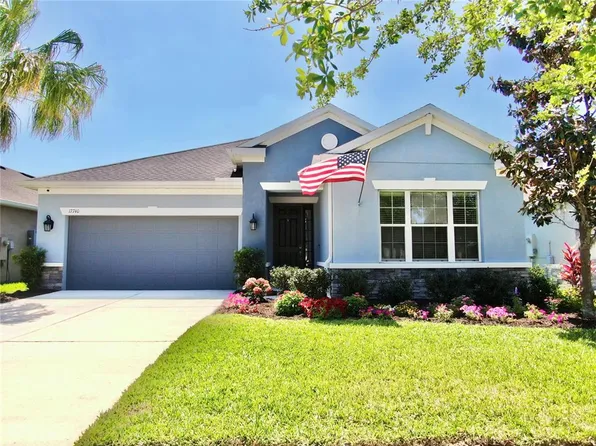 17740 Bright Wheat Dr, Lithia, FL 33547