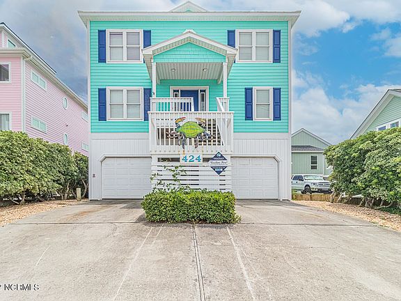 2nd image of 424 N Shore Dr