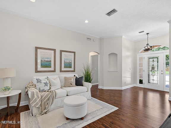 2nd image of 1819 SENTRY OAK Court
