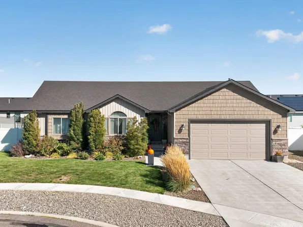 5114 Camden St, Chubbuck, ID 83202