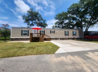 818 Wayne St, North Myrtle Beach, SC 29582