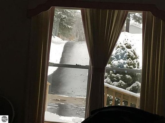 5th image of 8107 Mystic Lake Dr