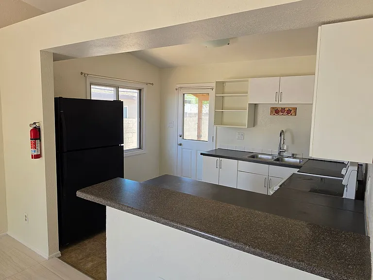 1243 N Oleander St — Photo 5