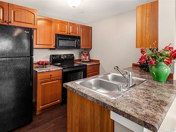 3rd image of 3819 130th Ln SE APT E7