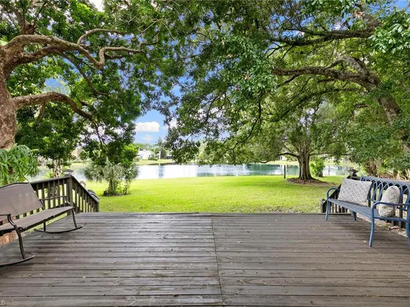 431 Widgeon PT, NAPLES, FL 34105