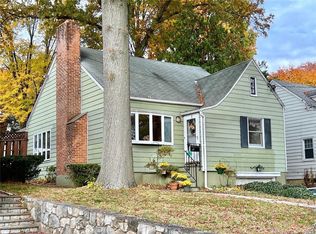 27 Ogden Rd, Stamford, CT 06905