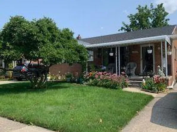 14824 Cicotte Ave, Allen Park, MI 48101