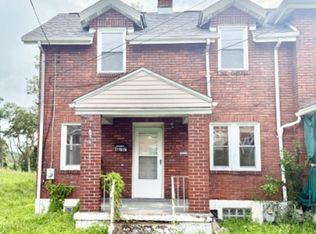 877 Vankirk St, Clairton, PA