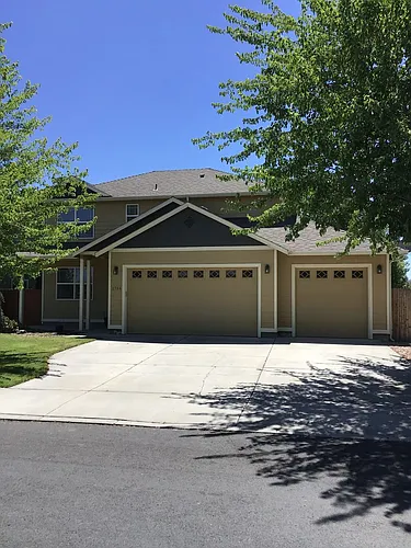 2764 NE 6th Dr Photo 1 2764 NE 6th Dr Photo 1
