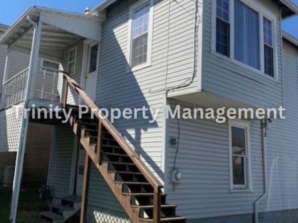 312 1/2 Hedge St, Clarksburg, WV 26301