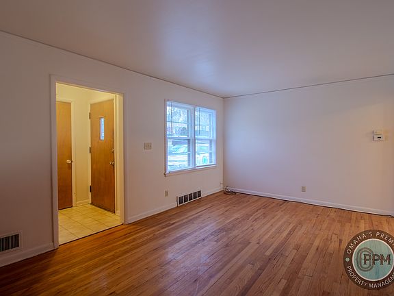 2nd image of 5805 Lafayette Ave #5805