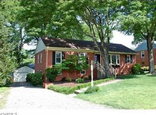 514 Cedarbrooke Ln, Henrico, VA 23229