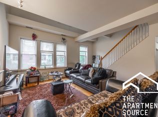 1720 W Beach Ave #2, Chicago, IL 60622
