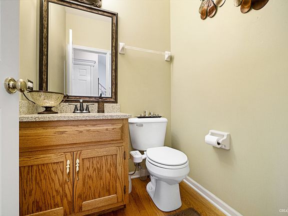 5th image of 3497 Charlemaine Dr